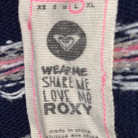DESIGNED BY ROXY!!! Fabulous Condition Sweater - Picture 3 of 7